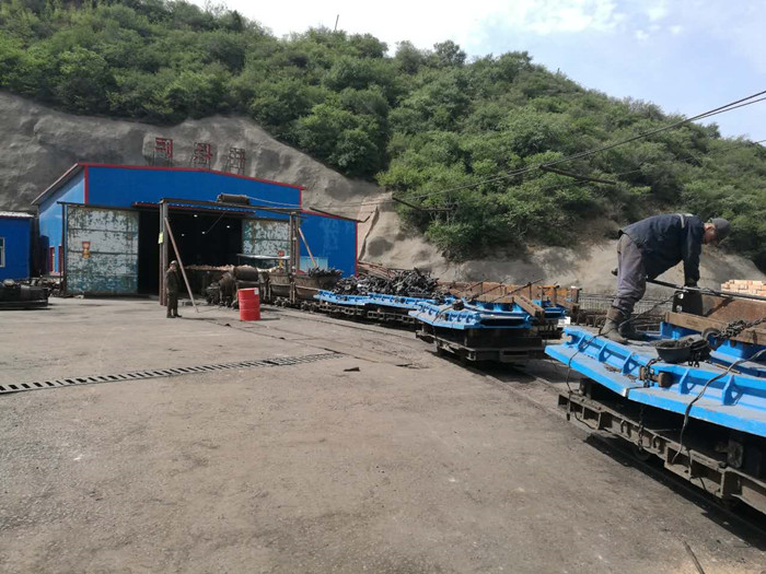 刮板输送机中部槽下井 刮板输送机中部槽下井